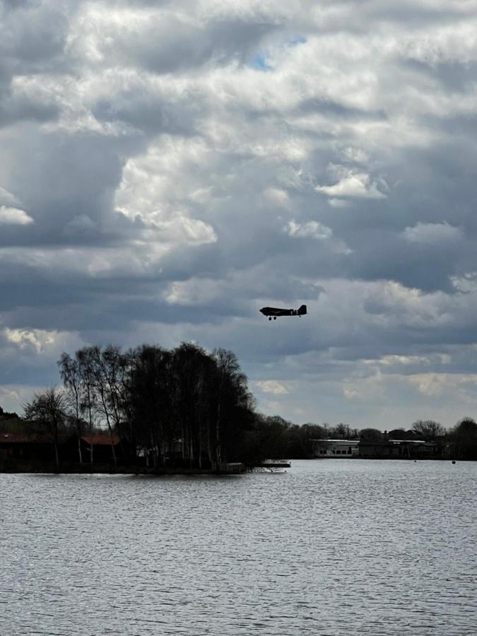 Hotel Sunscape Breaks At Tattershall Lakes Exterior foto